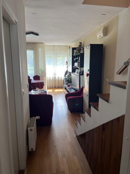 Vrbani | Svijetao trosoban stan 65 m² — slika 1