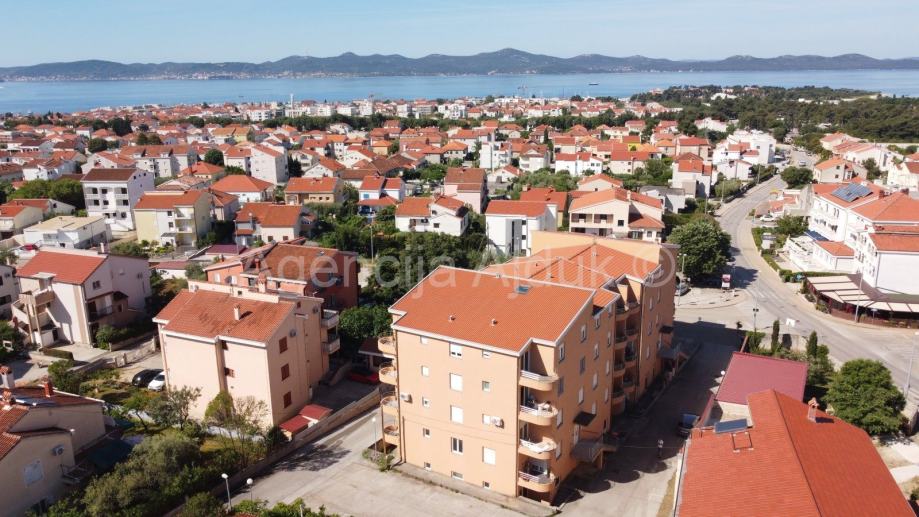 Zadar Borik stan 70 m2 - vrhunska lokacija - novo u ponudi (prodaja)