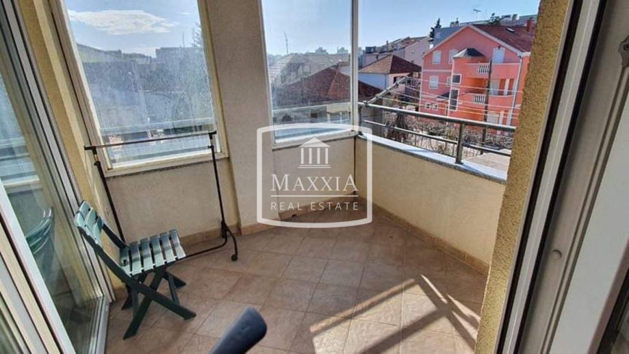 Zadar - Višnjik komforan 3.5 stan 75m2 dva balkona 168000€ (prodaja)