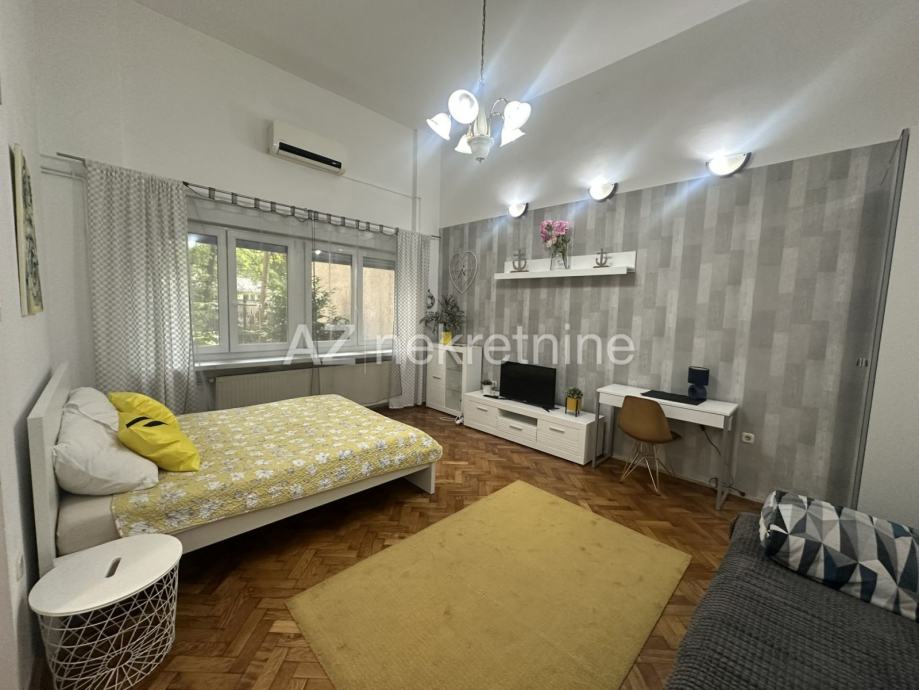 Zagreb, centar, najam stana 40 m2 — slika 1