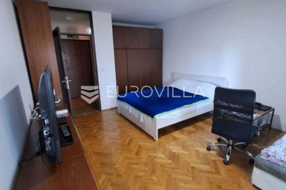 Zagreb, Kvaternikov trg, jednosoban stan 44 m² s parkingom — slika 1