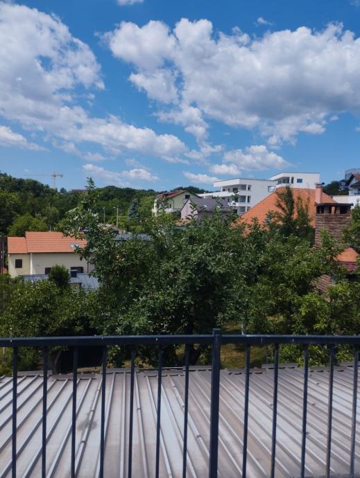 ZAGREB (Maksimir)
Samostojeća kuća od 120 m² s 3 parking mjesta! — slika 1