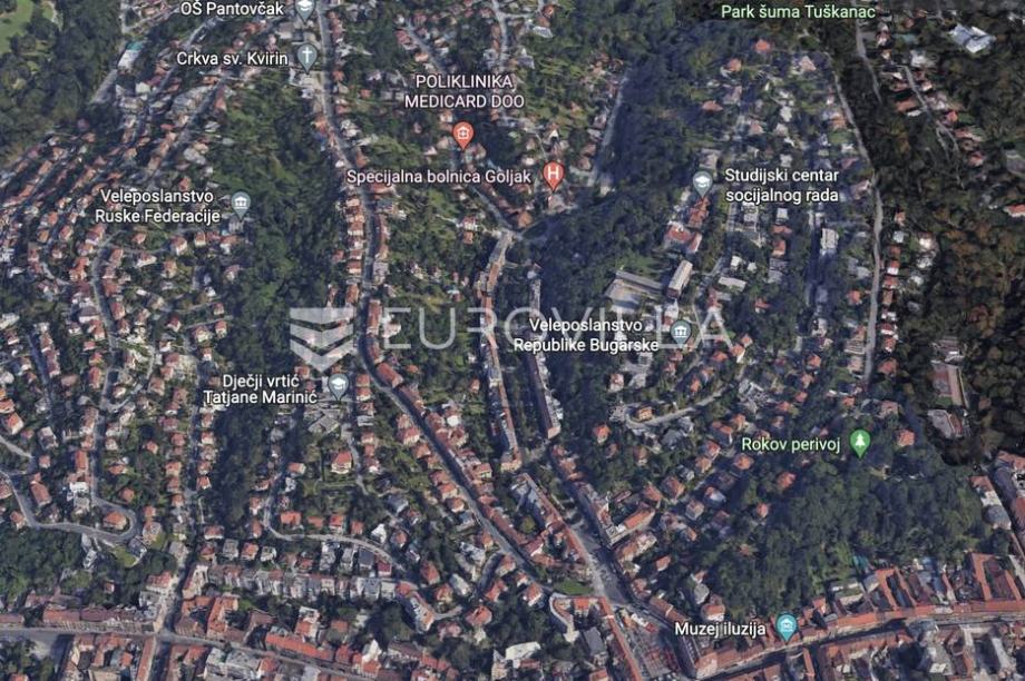 Zagreb, Pantovčak zemljište 1500 m2 sa dozvolom za dvije kuće 500 BRP