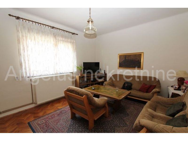 Zagreb , Petrova ulica kuća 219 m2 (prodaja)