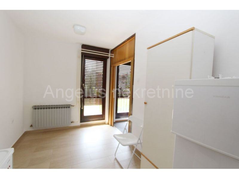 Zagreb, Petrovaured za zakup, 40 m2 (iznajmljivanje)