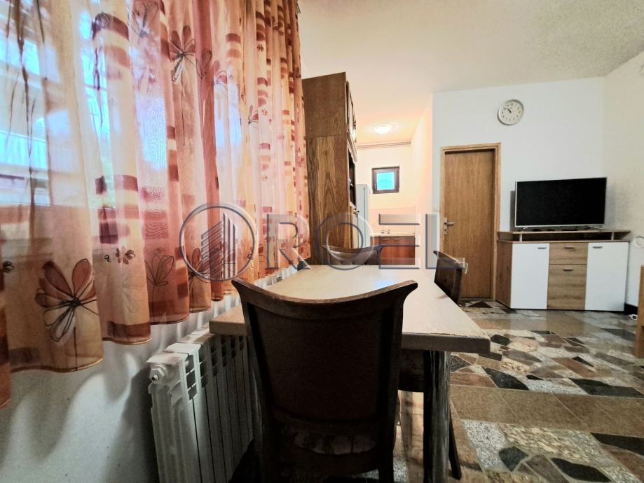 Zagreb, Vrapče, jednosoban stan 30 m2 u kući, najam