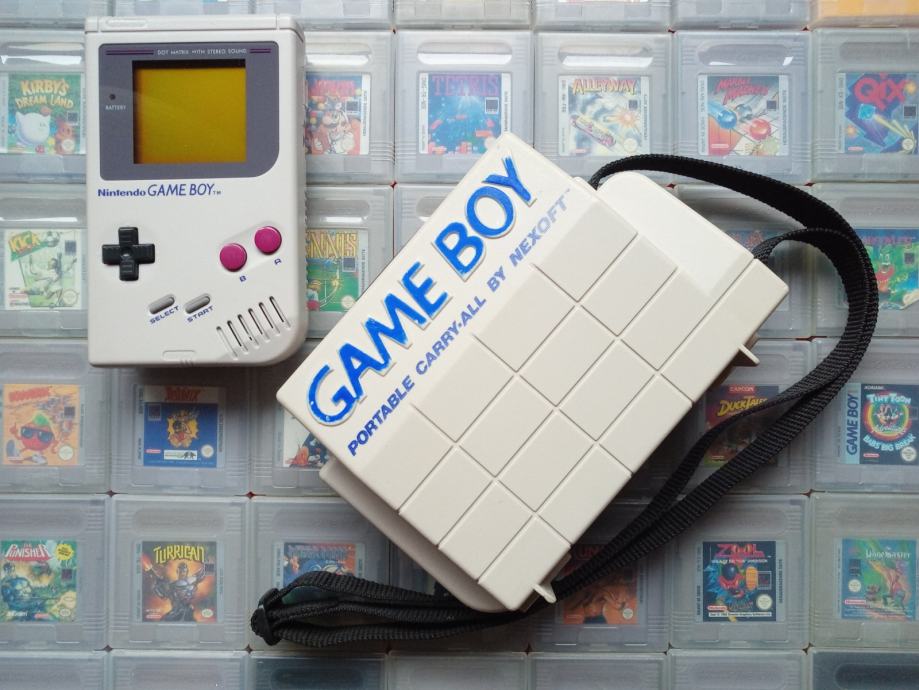 Nintendo Game Boy Classic + Carry-All kofer