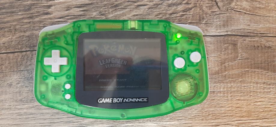 Nintendo GameBoy Advance Transparent Green | Game boy