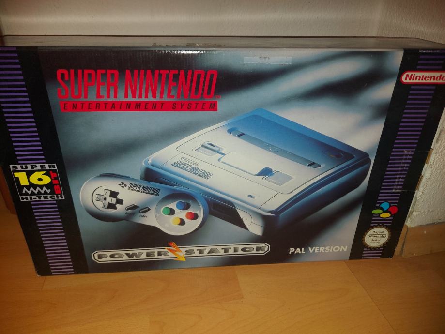 Super Nintendo(kolekcionarski primjerak)