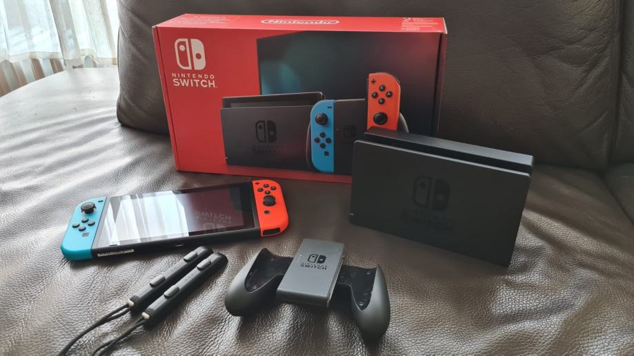 Nintendo Switch Console Red & Blue JoyCon HAD