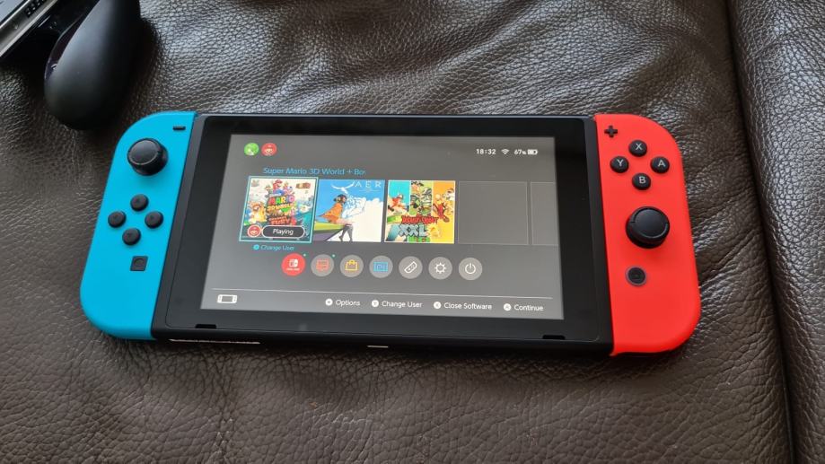Nintendo Switch Console Red & Blue JoyCon HAD