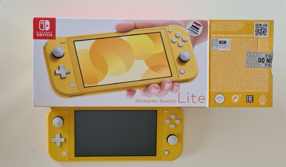 Nintendo Switch Lite Yellow 2 mj star!