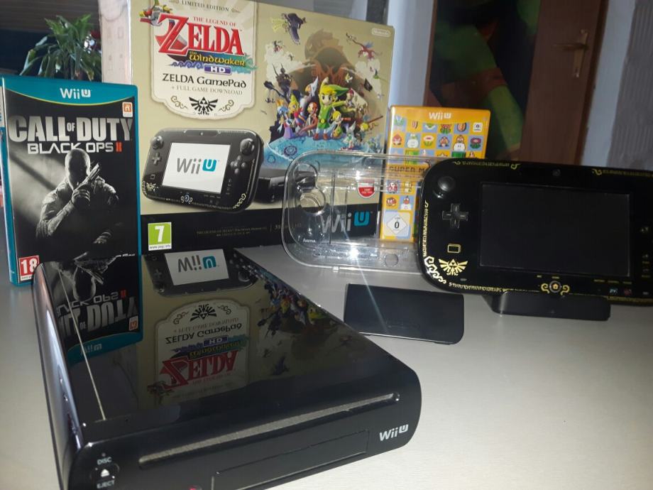 Nintendo Wii U Zelda Wind waker limited edition (collectors choice)
