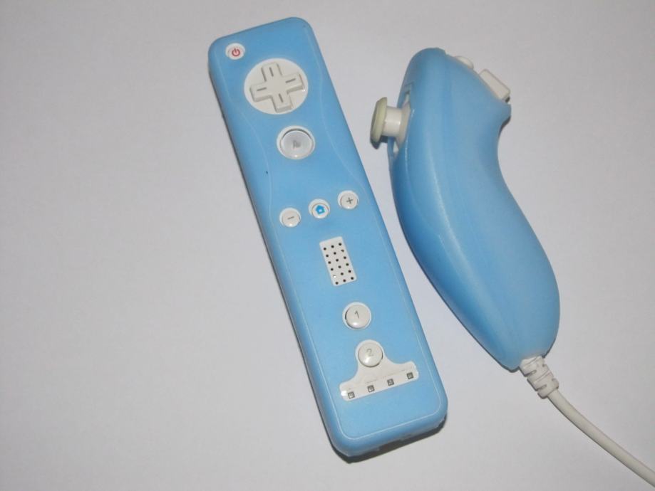 NINTENDO Wii silikoska navlaka za remote i nunchuck  plava i crna boja