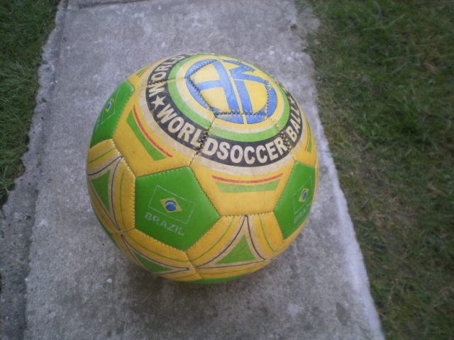 kožna nogometna lopta