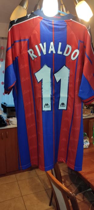 Dres FC Barcelona  sezona 1997-98