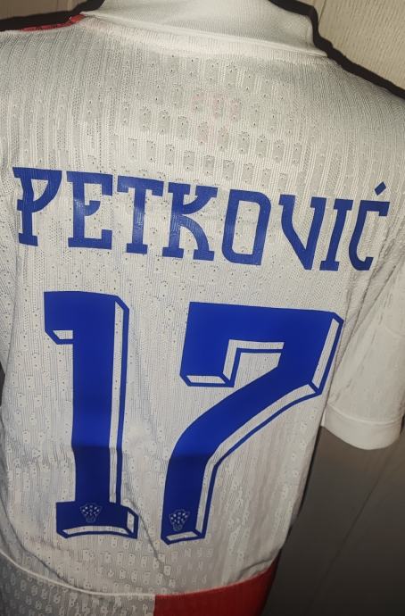 Petković - dres nogometne reprezentacije Hrvatske