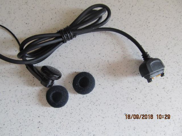 Écouteurs Nokia HS-23 D'origine - Noir - Pour E65, N70, Etc. - Occasion