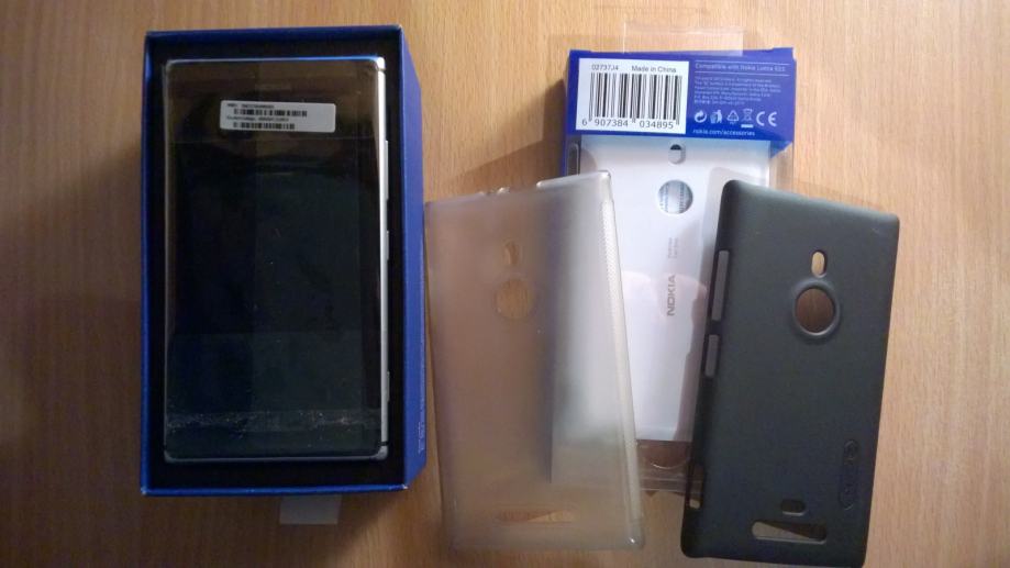 Nokia Lumia 925 bijela, sve mreže, garancija + 3 maske gratis