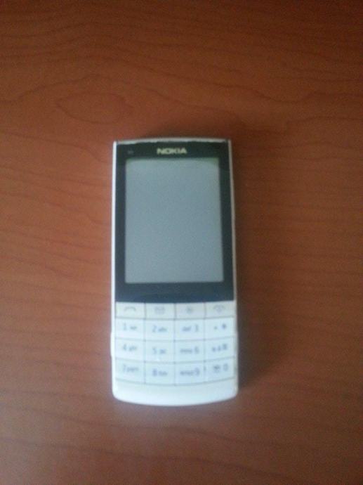 Prodajem Nokia X3 !! 50 Kn !!!