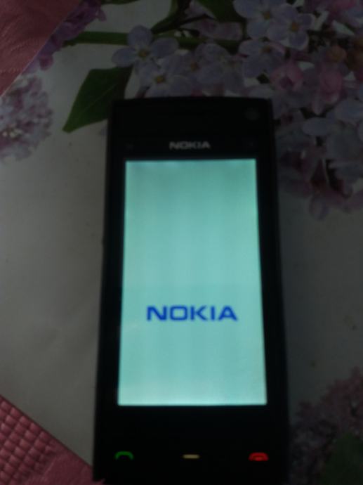 Nokia X6 radi na Vip i Tomato
