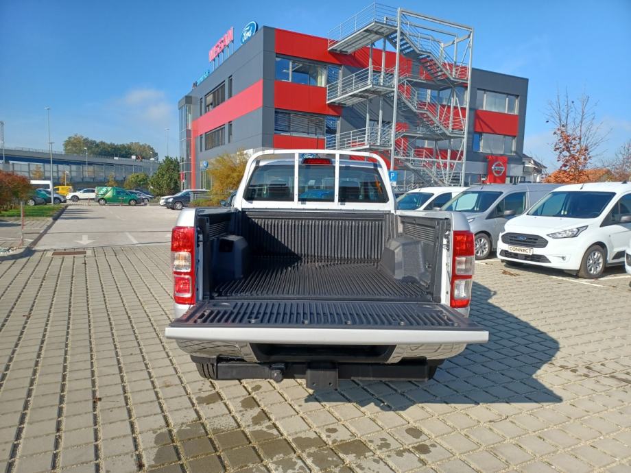 Ford Ranger T6.2 Wildtrak dubbele cabine met OEM Roll Top (2022-heden) Slimline II laadbak Ford Ranger T6.2 Wildtrak dubbele cabine met OEM Roll Top (2022-heden) Slimline II laadbak
