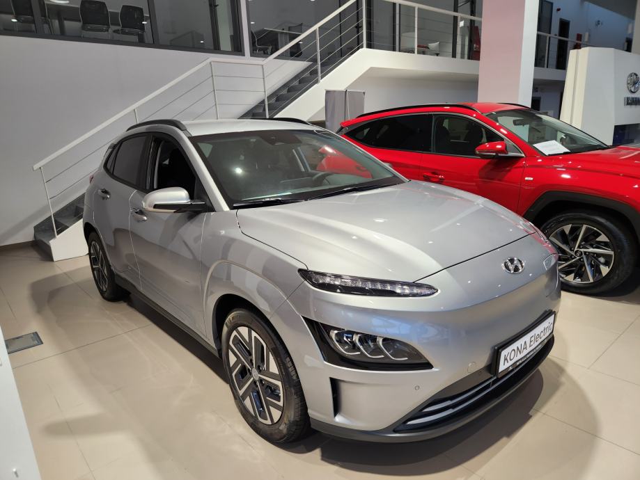 Hyundai Kona EV FL Desire Electric HP, 2023 god.