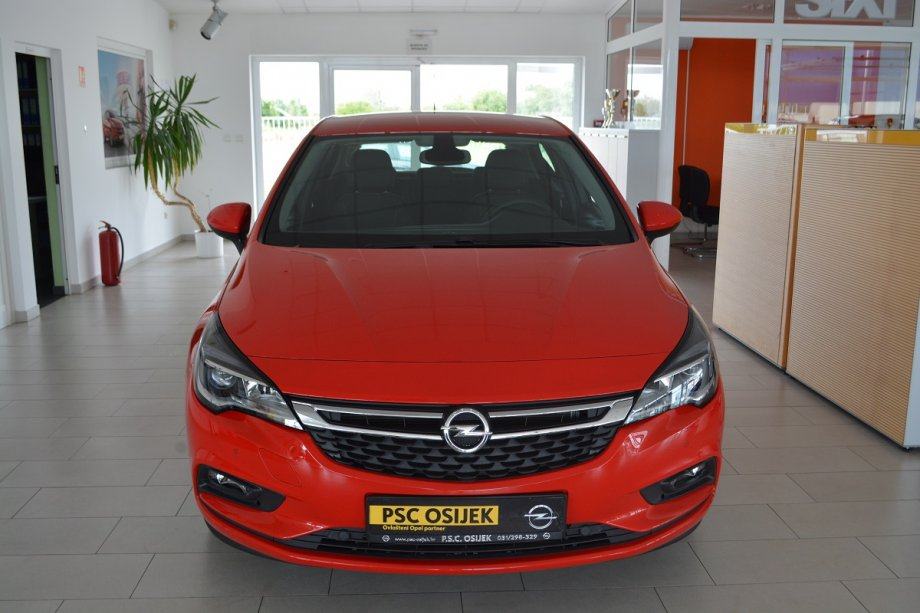 Opel Astra 1,6 CDTI *KLJUČ U RUKE* NOVO VOZILO
