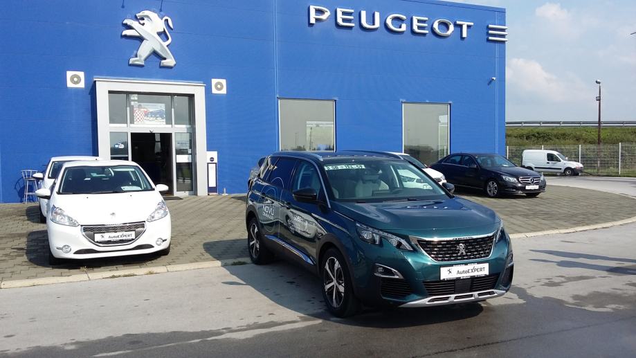 Peugeot NOVI 5008 1,6 BLUEHDI  ALLURE automatik " TEST VOZILO"