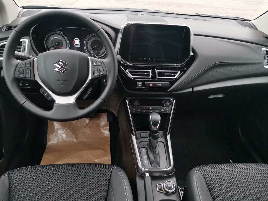 Suzuki S-CROSS GLX ELEGANCE 1.5 4X4 S1HEV 6AGS, 2022 god.