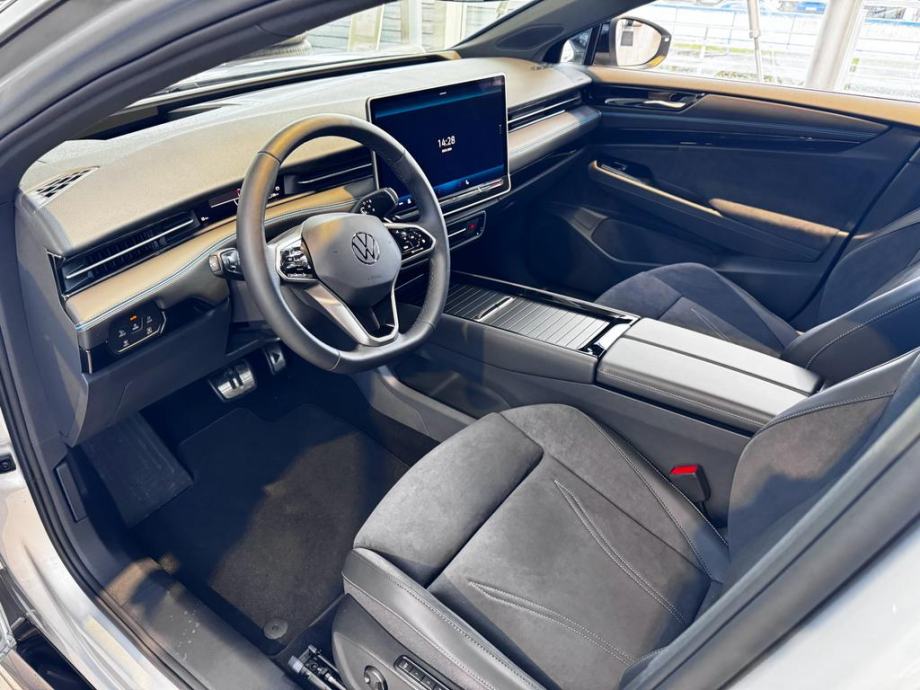 VW ID 7 PRO Isporuka Odmah 2023 God 