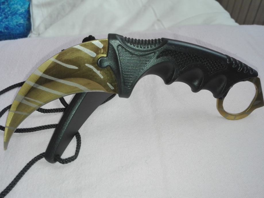 Csgo knife Tiger teeth
