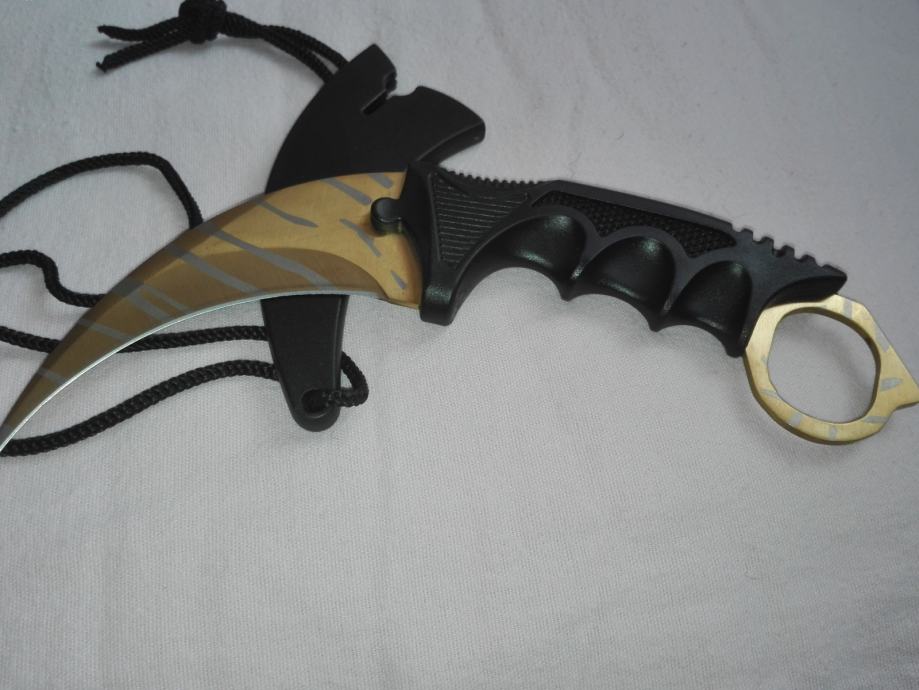 Csgo knife Tiger teeth