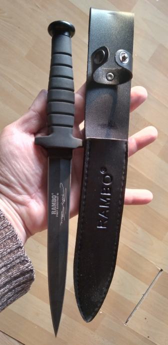 Rambo first blood nož za preživljavanje u prirodi