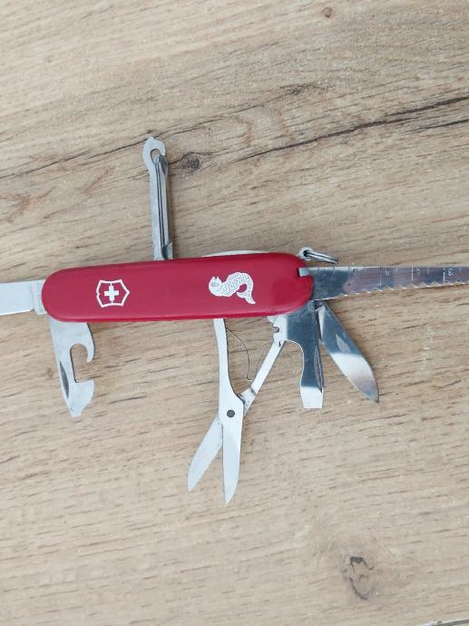 Victorinox Swiss army knife fisherman/ Švicarski nozić za ribare
