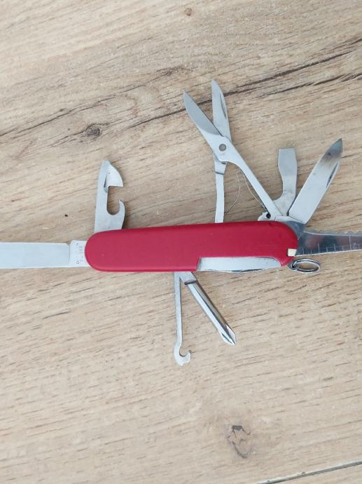 Victorinox Swiss army knife fisherman/ Švicarski nozić za ribare