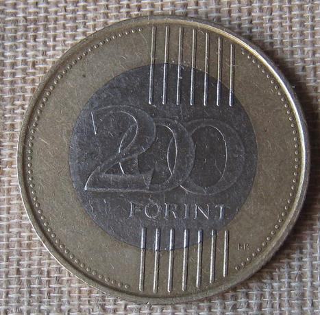 Hungary 200 Forint 2210