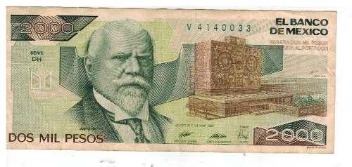 dos mil pesos