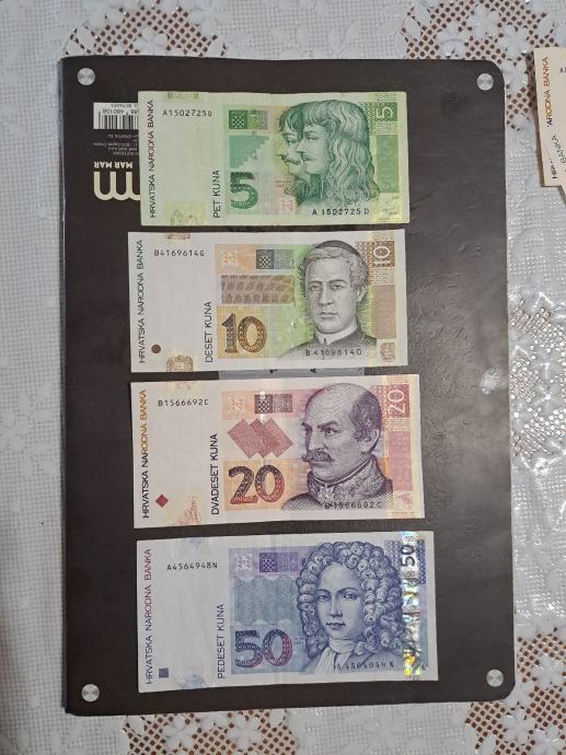 Set novčanica kuna,cijena od 5 eura po komadu