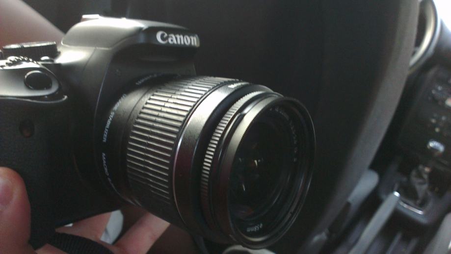 Canon 18-55mm 3.5-5.6 is II