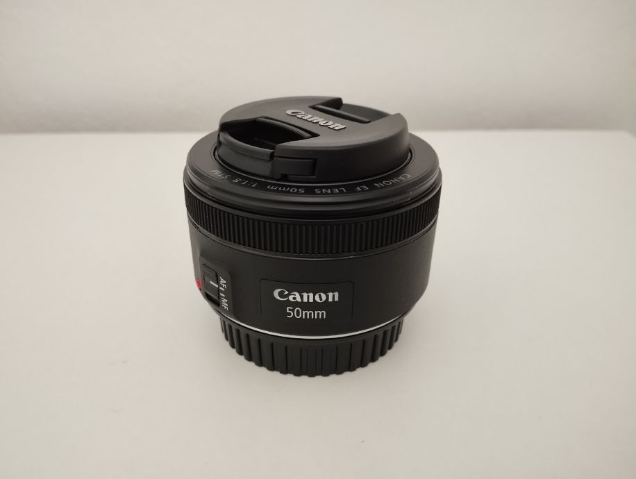 Hermitshell Étui Rigide EVA Pour Objectif Canon EF 50mm F/1.8 II – Boîtier De Protection Anti-chocs Noir