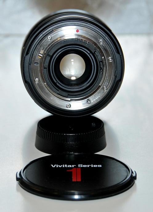 Objectif Photo Téléobjectif Fixe Vivitar 300mm F/5.6 - Monture Nikon AI - Occasion Avec Housse - Fabriqué Au Japon