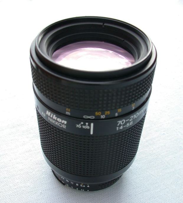Objektiv Nikon Nikkor AF zoom 70-210