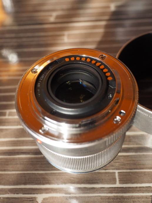 Olympus M. Zuiko Digital ED 45mm f/1.8 Olympus M. Zuiko Digital ED 45mm f/1.8