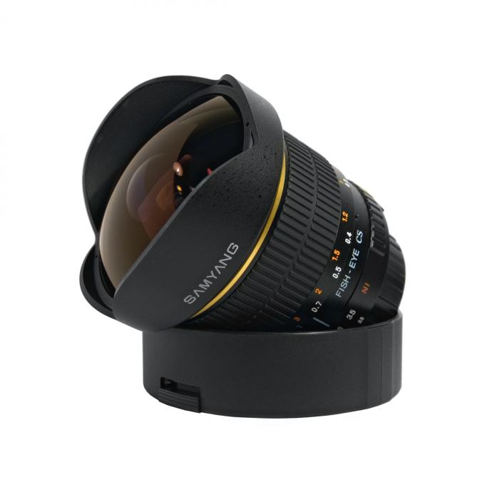 Samyang 8mm f3.5 CS Fisheye za Canon, super stanje