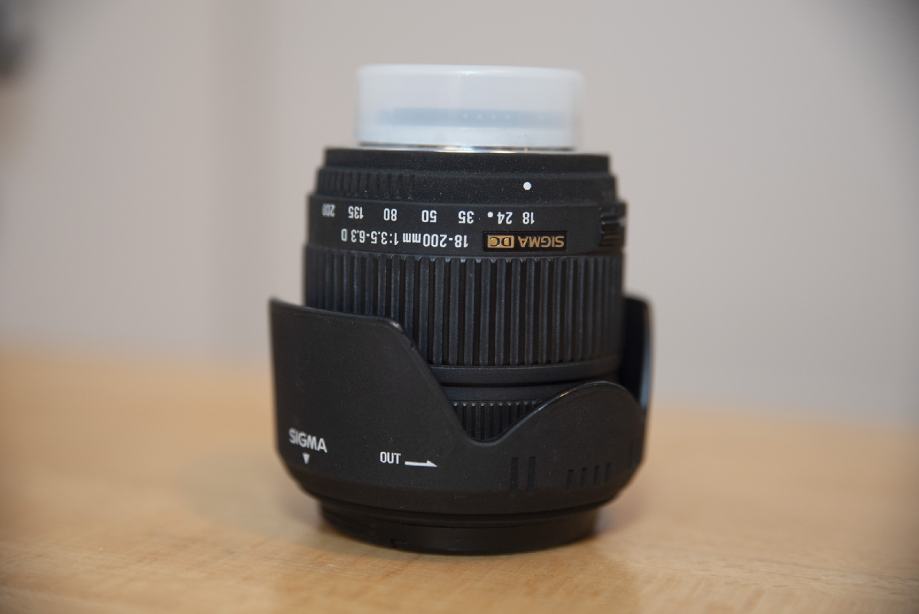 Nikon D90 Avec Objectif Sigma DC 18-200 Mm – Boîtier Reflex Numérique + Chargeur Et 2 Batteries – Occasion