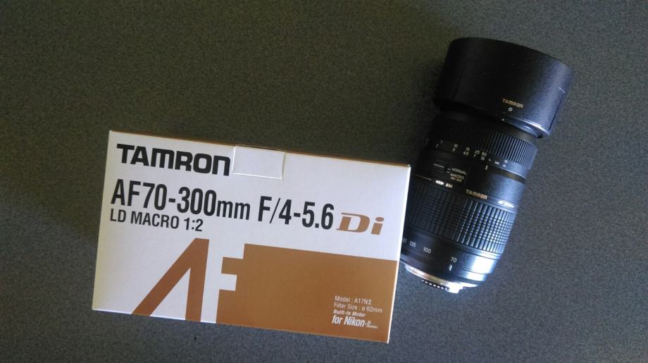 Tamron AF 70-300 LD Di MACRO za Nikon