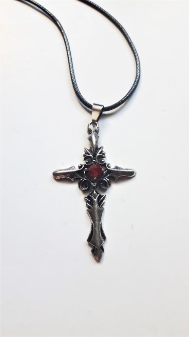 Vampire cross gothic ogrlica