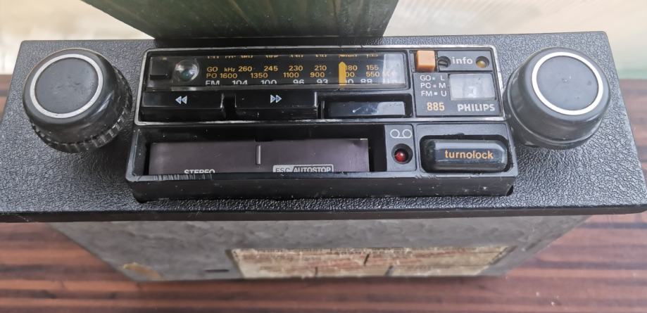 AUTO RADIO "PHILIPS" 22A-885/22 ZA OLDTIMER AUTOMOBIL-1980.-godina