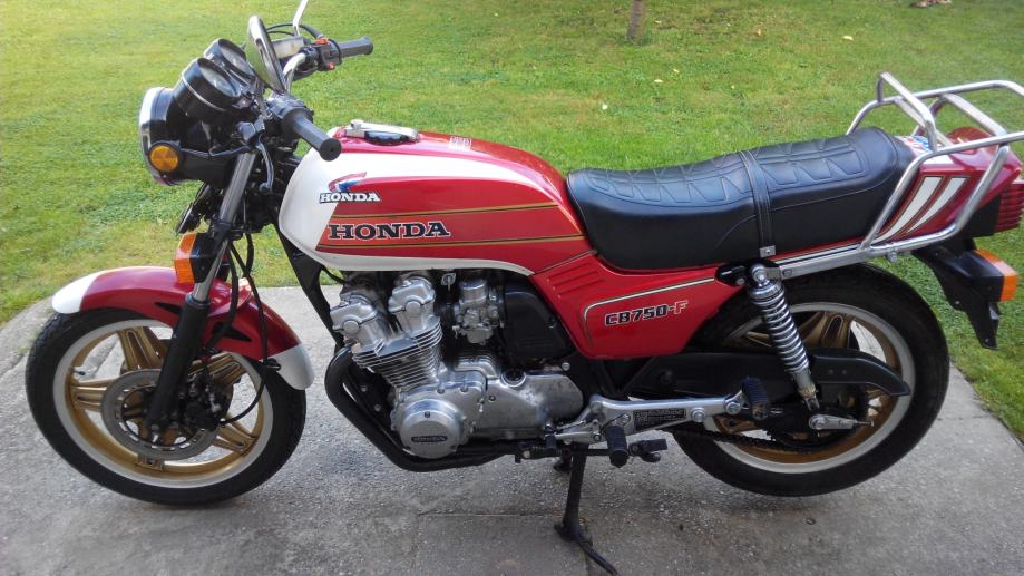 Honda cb 750f